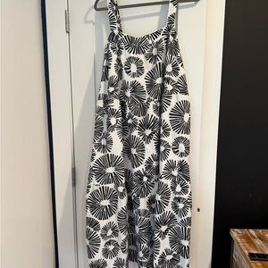 LOFT Monochrome Patterned Tunic Dress